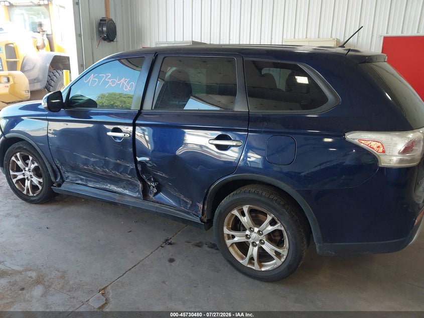 2015 MITSUBISHI OUTLANDER auction photo 6