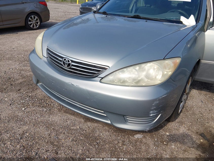 2005 TOYOTA CAMRY auction photo 6