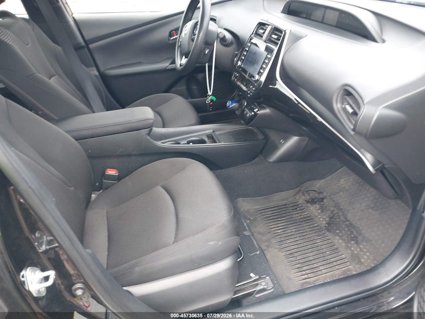 2022 TOYOTA PRIUS auction photo 5