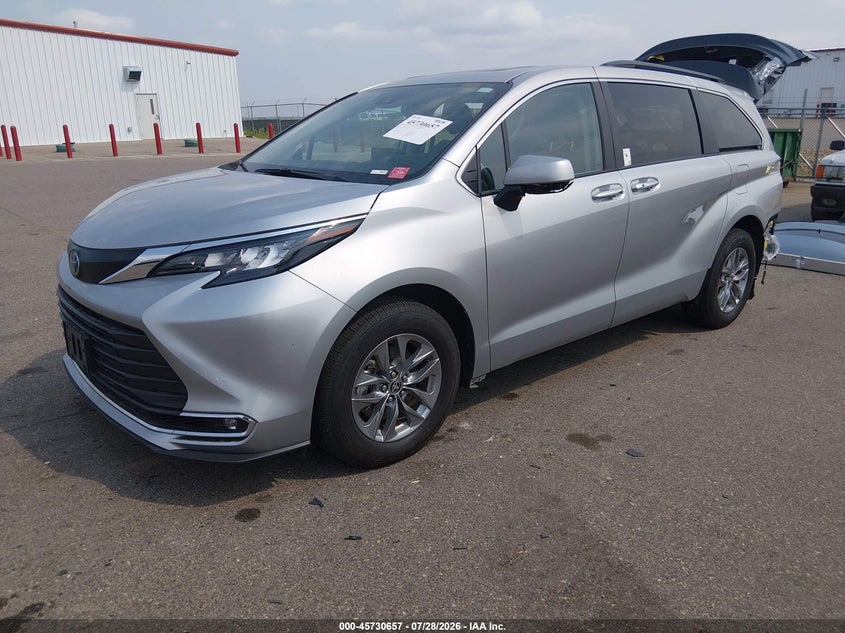 Vin: 5tdyskfc0rs149738, lot: 46229356, toyota sienna xle 20242