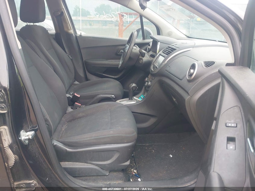 2015 CHEVROLET TRAX auction photo 5