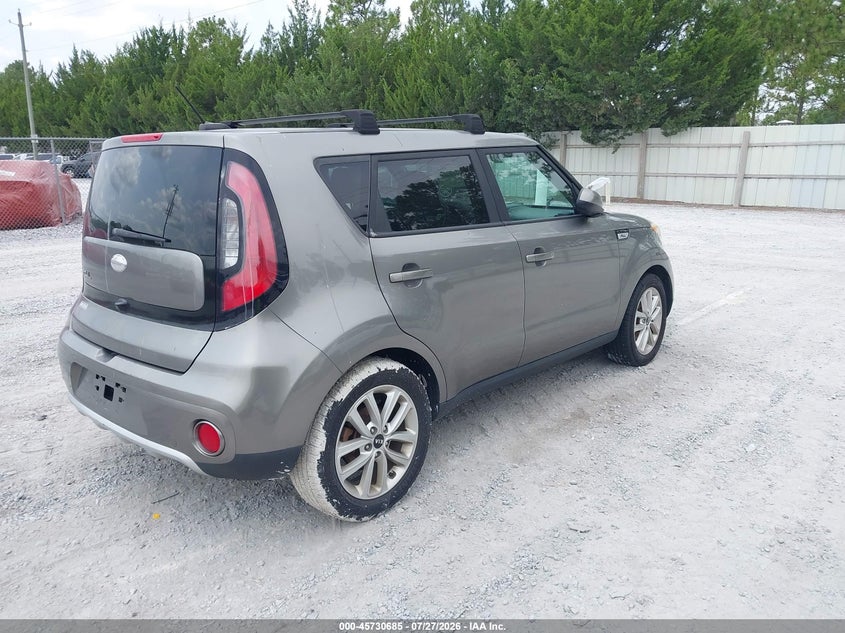 Vin: kndjp3a51j7541417, lot: 46229384, kia soul + 20184