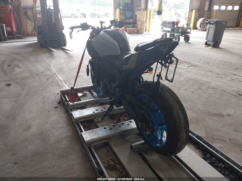 2026 YAMAHA MTN690 auction photo 3