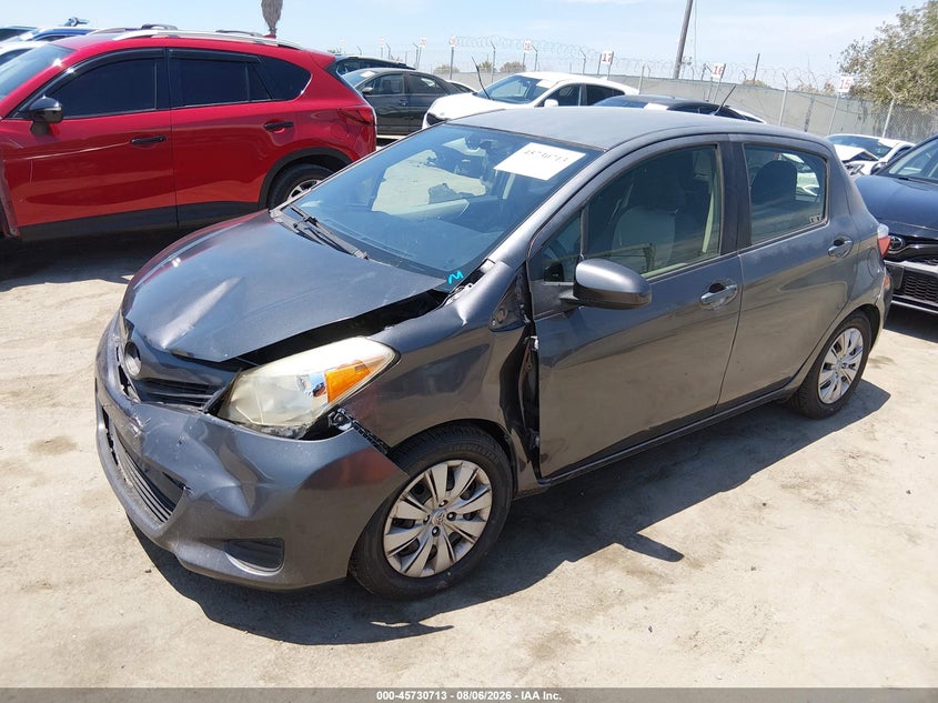 Vin: jtdktud35dd564267, lot: 46229412, toyota yaris l 20132