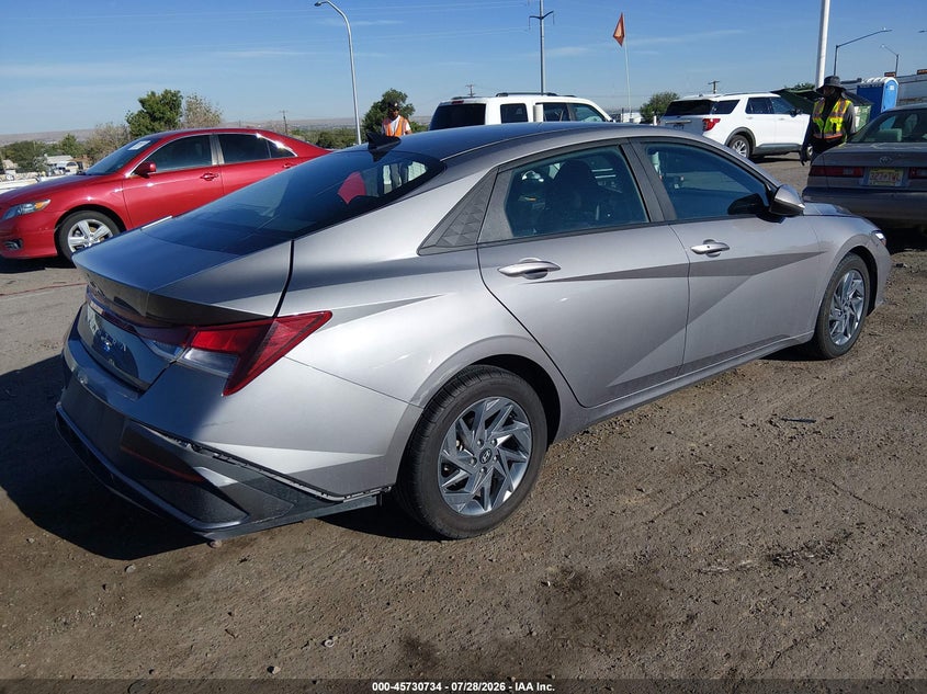Vin: kmhlm4dg2ru692327, lot: 46229433, hyundai elantra sel 20244
