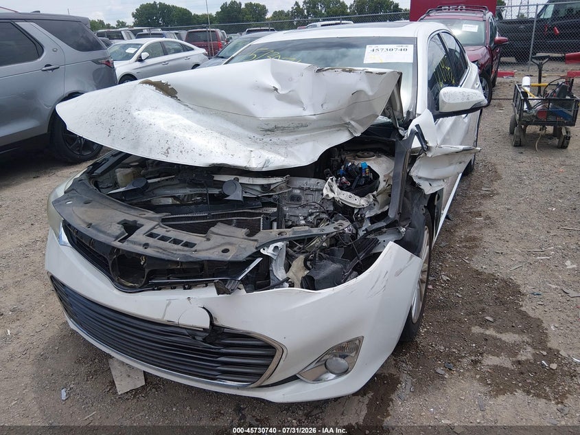 2013 TOYOTA AVALON HYBRID auction photo 6