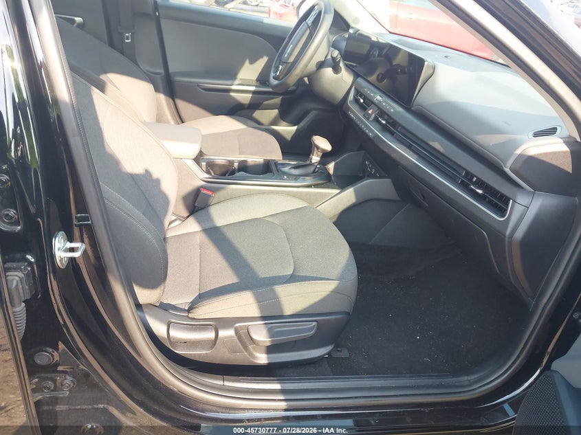 2025 KIA K4 auction photo 5