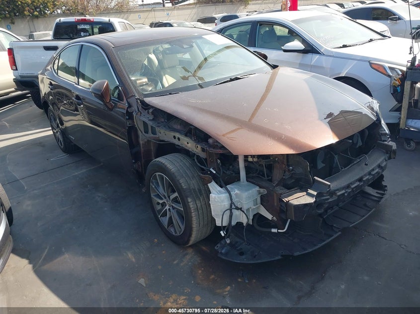 Vin: jthbw1gg8h2144961, lot: 46229494, lexus es 300h 2017 img_1