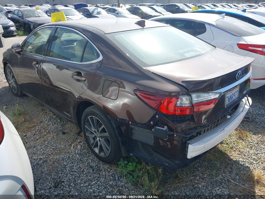 Vin: jthbw1gg8h2144961, lot: 46229494, lexus es 300h 20173