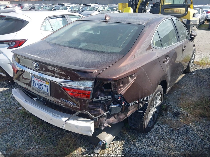Vin: jthbw1gg8h2144961, lot: 46229494, lexus es 300h 20174