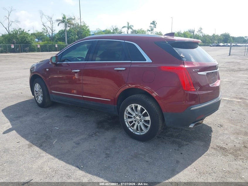 2017 CADILLAC XT5 auction photo 3