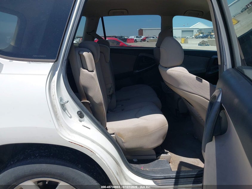 2007 TOYOTA RAV4 auction photo 8