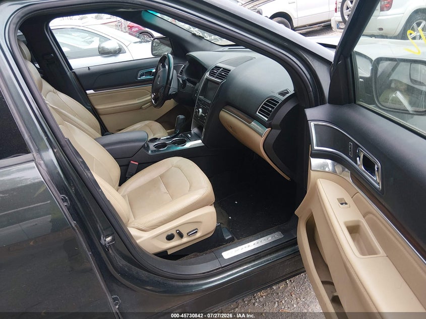 2016 FORD EXPLORER auction photo 5