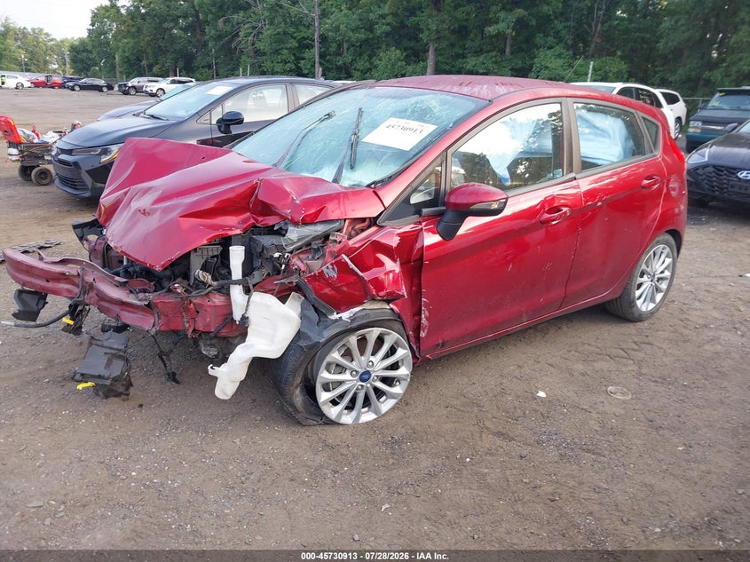 Vin: 3fadp4ej2em142222, lot: 46229612, ford fiesta se 20142