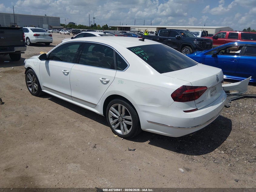 Vin: 1vwgt7a33hc056058, lot: 46229640, volkswagen passat 1.8t se 20173