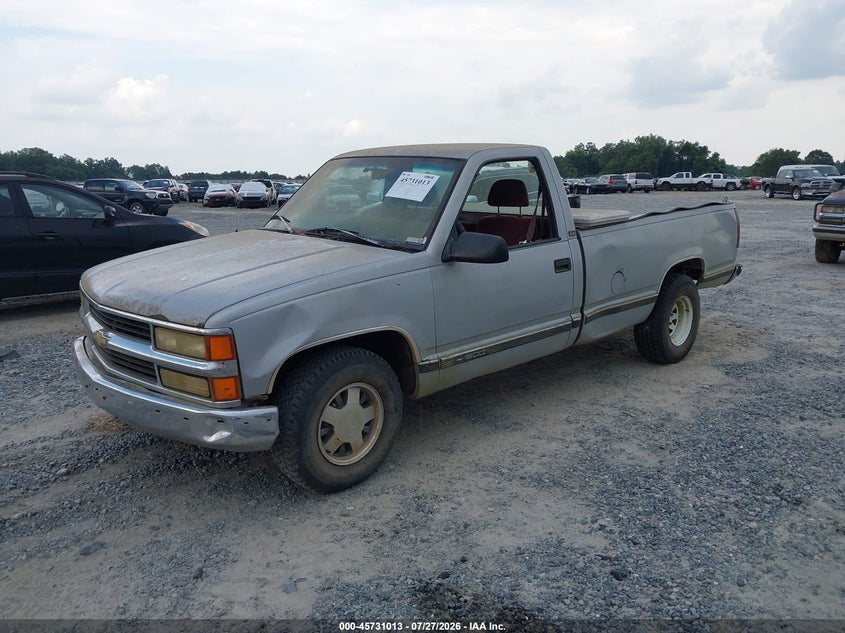 1996 Chevrolet Gmt-400 C1500, Обычный износ, IAAI, VIN 1GCEC14W6TZ137557 — фото 2
