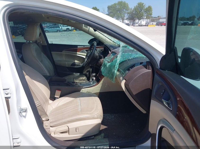 2016 BUICK REGAL auction photo 5