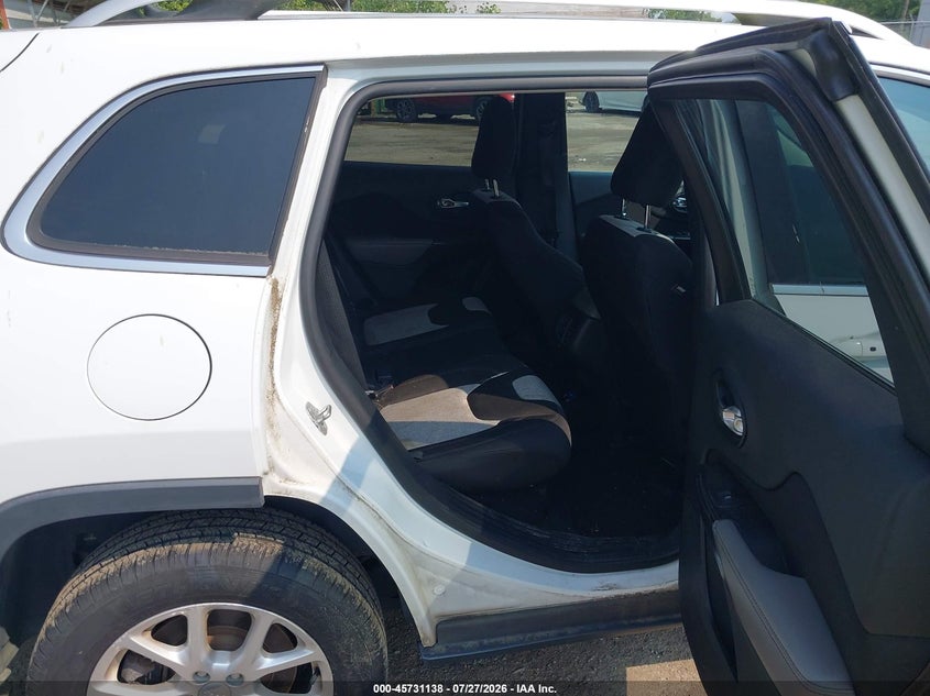 2014 JEEP CHEROKEE auction photo 8