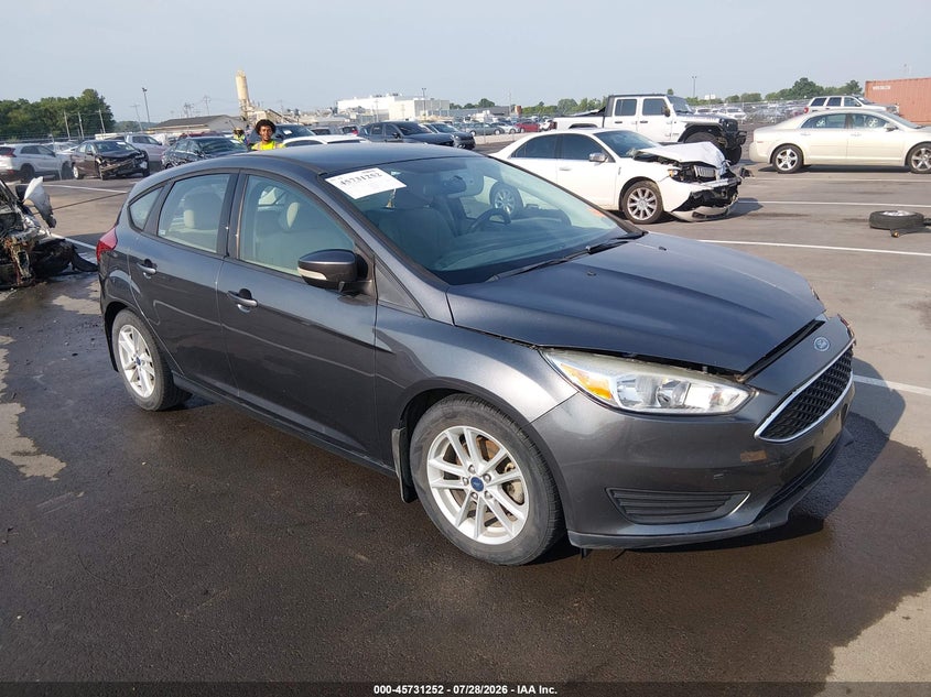 2017 FORD FOCUS auction photo 1