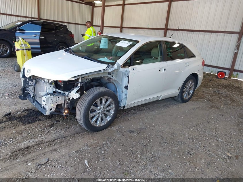 2009 TOYOTA VENZA auction photo 2