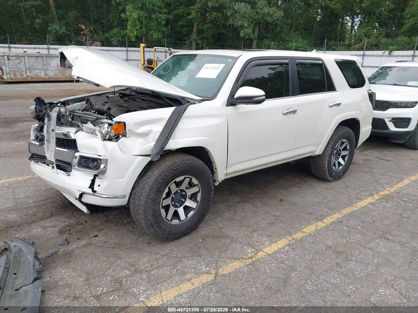 Vin: jtebu5jr8e5159491, lot: 46229999, toyota 4runner limited 20142