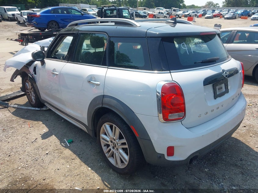2020 MINI COUNTRYMAN auction photo 3