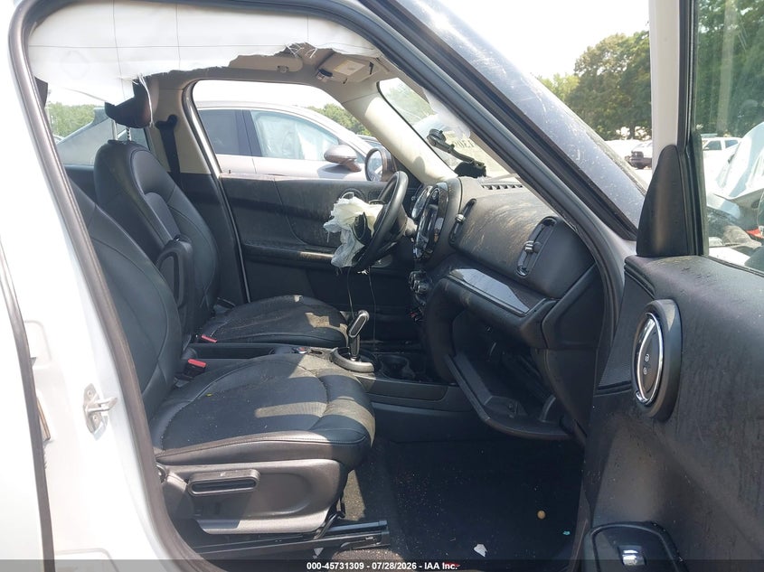 2020 MINI COUNTRYMAN auction photo 5