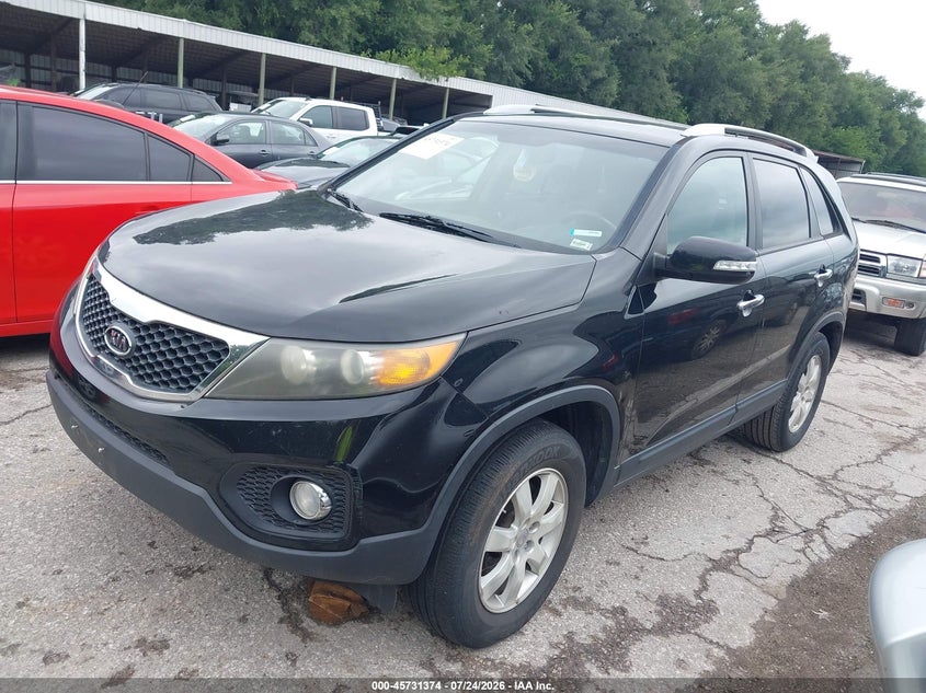 2011 KIA SORENTO auction photo 2