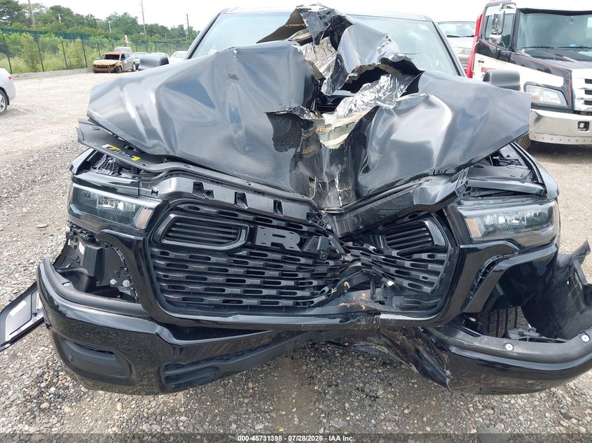 2025 RAM 1500 auction photo 6