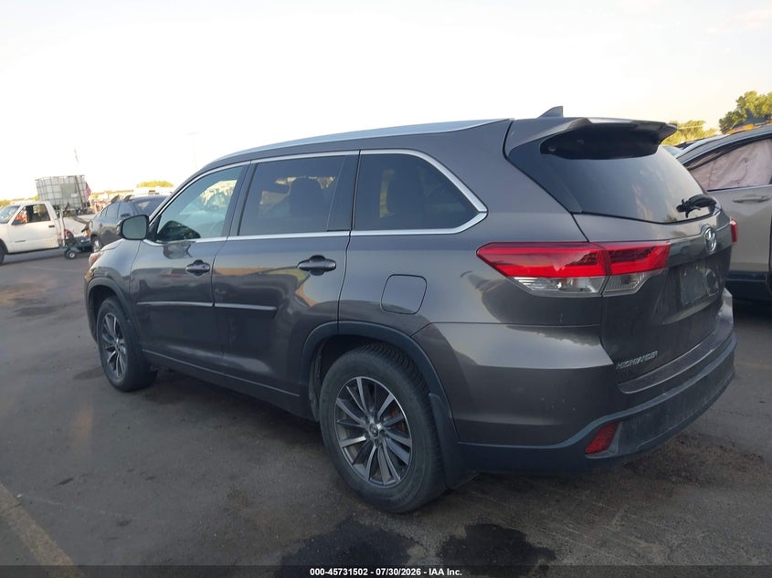 Vin: 5tdjzrfh9hs425155, lot: 46230201, toyota highlander xle 20173