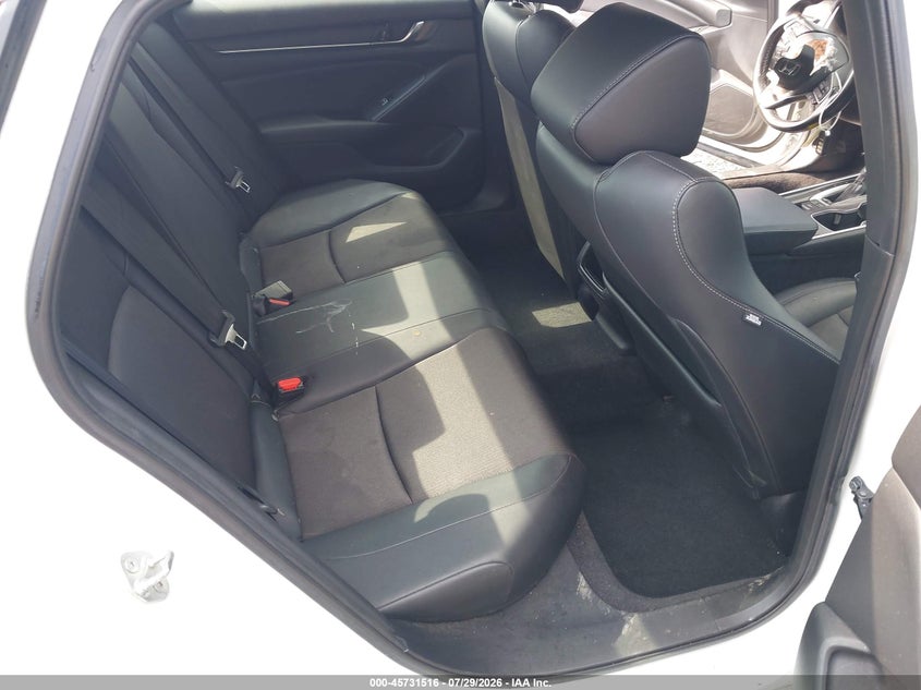 2022 HONDA ACCORD auction photo 8
