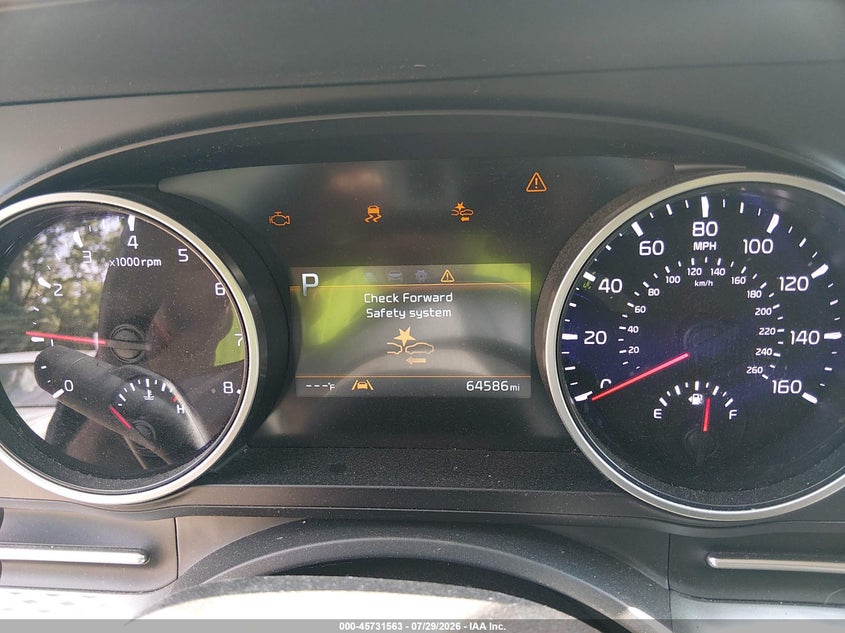 2024 KIA CARNIVAL MPV auction photo 7