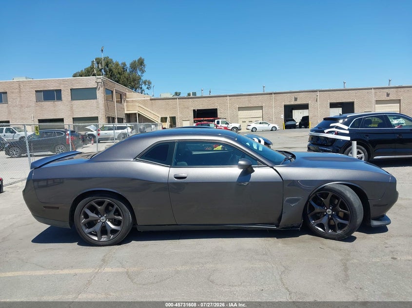 DODGE CHALLENGER - zdjęcie 13