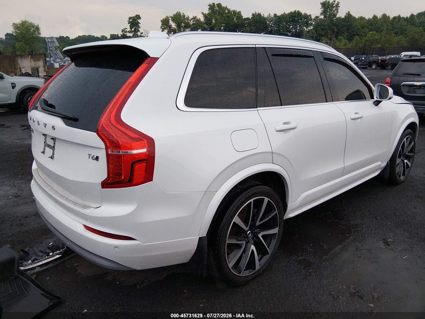 2022 VOLVO XC90 auction photo 4