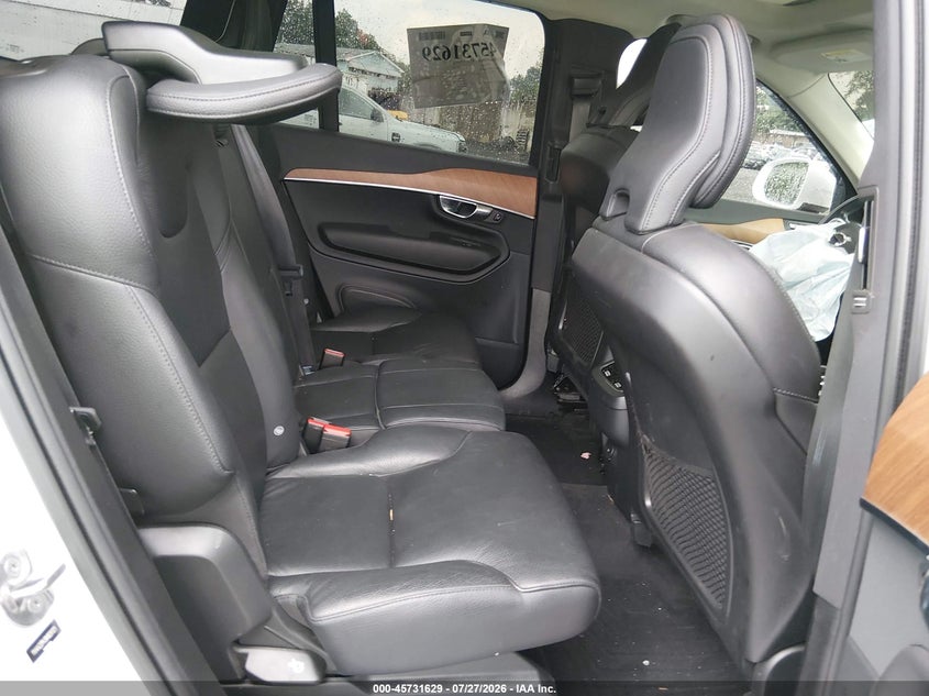 2022 VOLVO XC90 auction photo 8