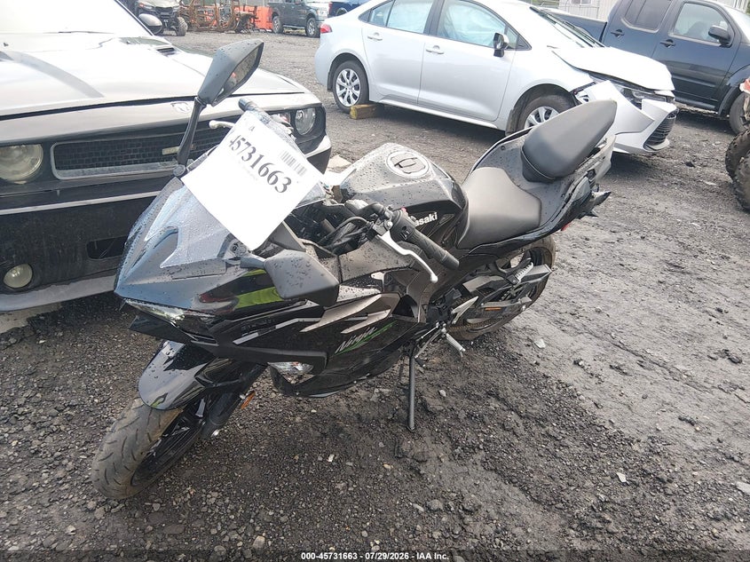 2024 KAWASAKI EX500 auction photo 2