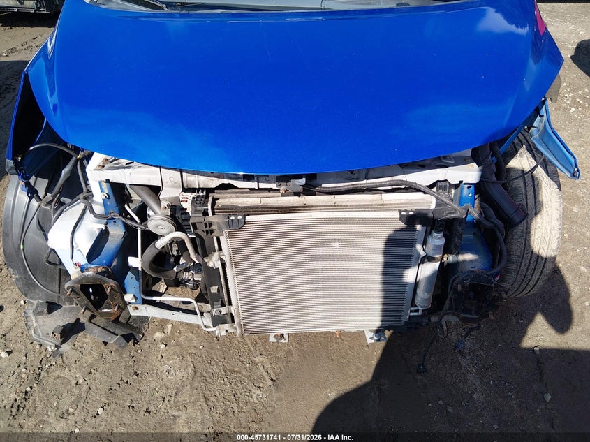 2017 NISSAN VERSA NOTE auction photo 6