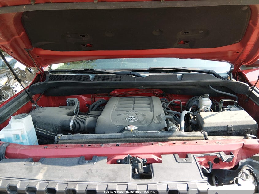 TOYOTA TUNDRA - zdjęcie 10