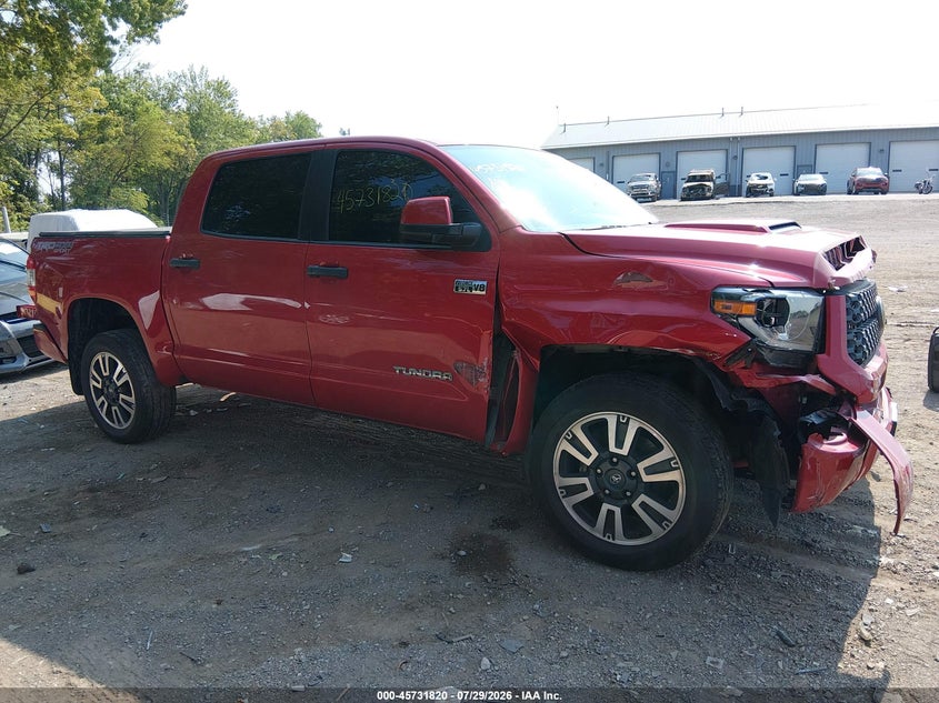 TOYOTA TUNDRA - zdjęcie 13