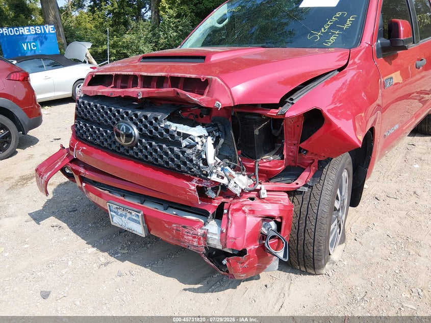 TOYOTA TUNDRA - zdjęcie 6