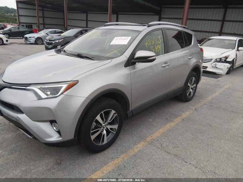 2018 TOYOTA RAV4 auction photo 2