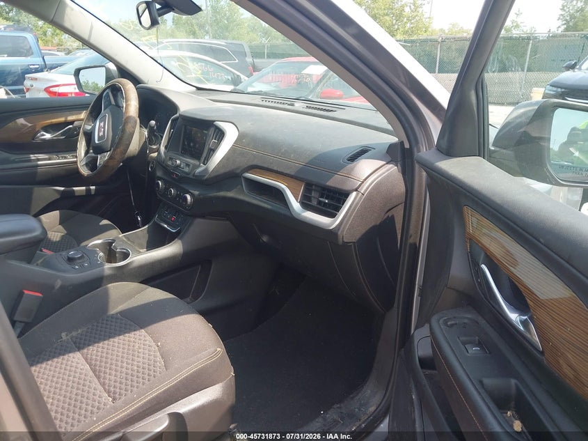 2018 GMC TERRAIN auction photo 5