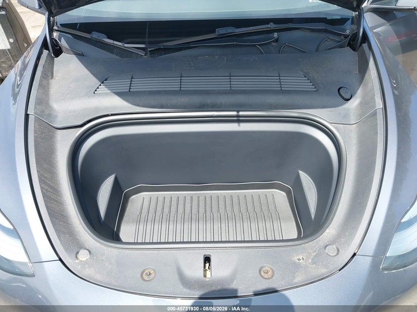 TESLA MODEL Y 2023 VIN 7SAYGDEE2PA117293
