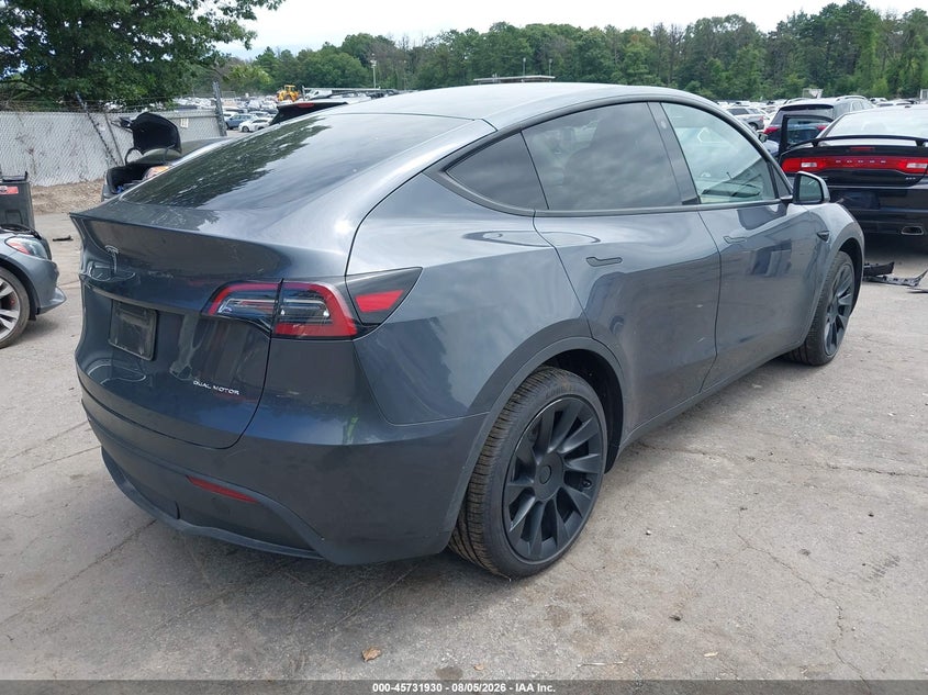 TESLA MODEL Y 2023 VIN 7SAYGDEE2PA117293