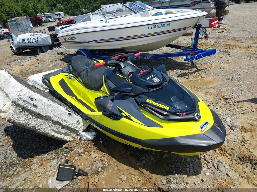 2019 SEA DOO RXT-300 auction photo 1