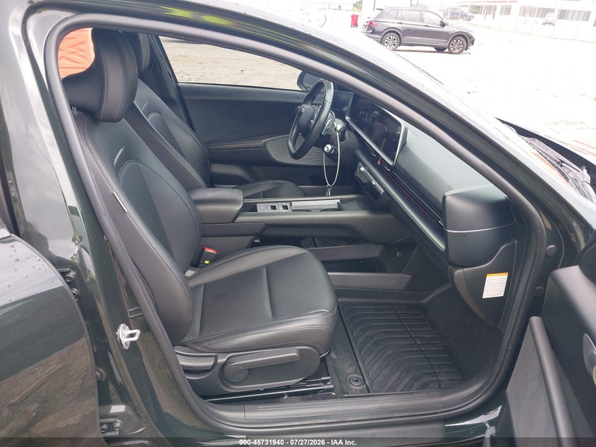 2024 HYUNDAI IONIQ 6 auction photo 5