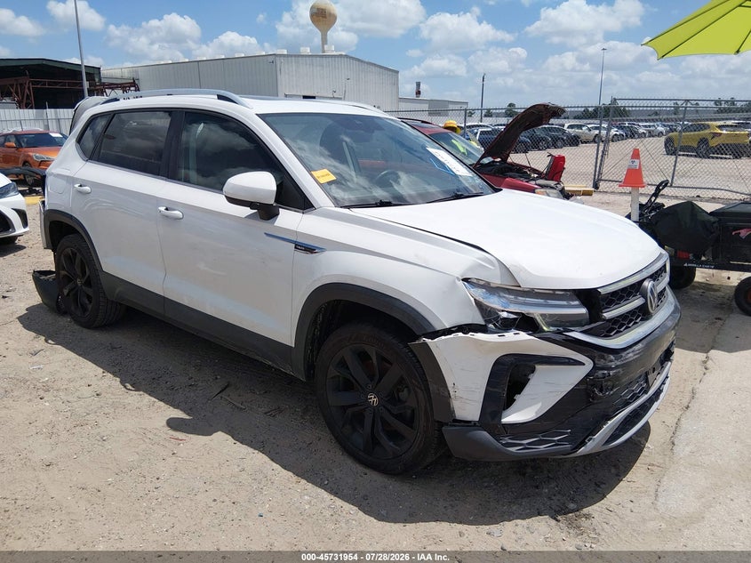 2022 VOLKSWAGEN TAOS auction photo 1