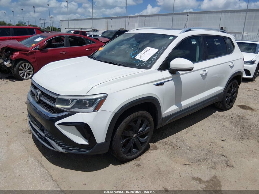 2022 VOLKSWAGEN TAOS auction photo 2