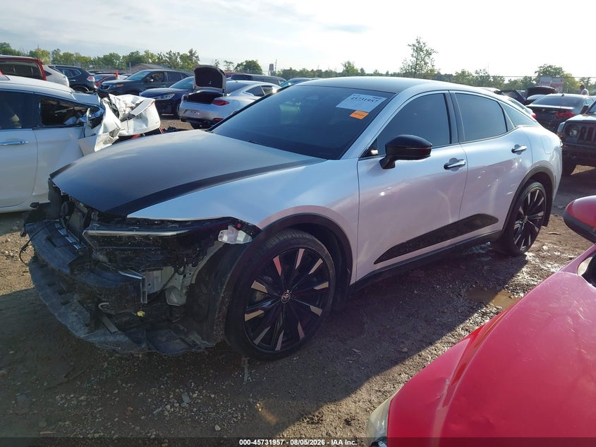 2024 TOYOTA CROWN auction photo 2