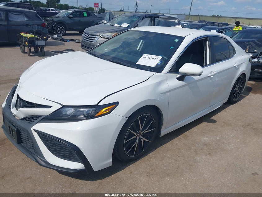Vin: 4t1g11ak3pu166190, lot: 46230671, toyota camry se 20232